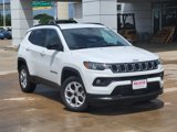 New 2025 Jeep Compass Latitude image 2