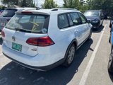 Used 2017 Volkswagen Golf Alltrack SEL image 5