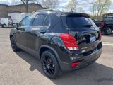 Certified 2022 Chevrolet Trax LT w/ Driver Confidence Package image 5