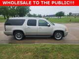 Used 2009 GMC Yukon XL Denali image 2