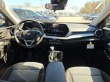 New 2025 Chevrolet Trax LT w/ LT Convenience Package image 4
