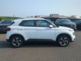 Used 2022 Hyundai Venue SEL image 2