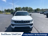 Used 2023 Jeep Compass Sport image 2