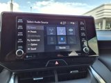 Used 2022 Toyota Venza LE image 6