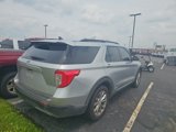 Used 2021 Ford Explorer XLT w/ Equipment Group 202A image 4