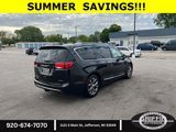 Used 2020 Chrysler Pacifica Limited w/ Tire & Wheel Group image 4