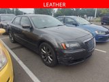 Used 2014 Chrysler 300 S image 3