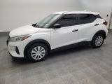 Used 2021 Nissan Kicks S image 2