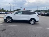 Used 2017 Chevrolet Traverse LT w/ Style and Technology Package image 2