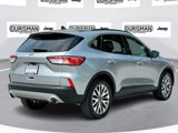 Used 2022 Ford Escape Titanium image 3