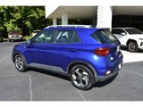 Used 2022 Hyundai Venue SEL image 2