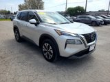 Used 2023 Nissan Rogue SV image 3