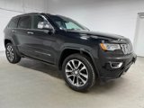 Used 2017 Jeep Grand Cherokee Overland w/ Jeep Active Safety Group image 3