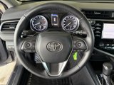 Used 2020 Toyota Camry SE image 2
