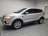 Used 2017 Ford Escape SE image 2