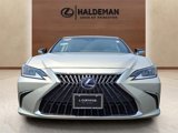 Certified 2022 Lexus ES 300h w/ Premium Package image 2