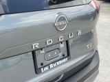 Used 2023 Nissan Rogue SV image 4