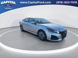 Used 2023 Nissan Altima 2.5 SV image 2