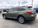 Used 2017 Subaru Outback 3.6R Touring image 4