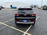 Used 2025 Chevrolet TrailBlazer LT w/ LT Cold Weather Package image 5