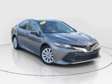 Used 2020 Toyota Camry LE image 2