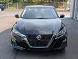 Used 2022 Nissan Altima 2.5 SV w/ SV Premium Package image 3