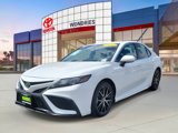 Used 2022 Toyota Camry SE image 2
