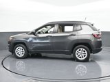 Used 2018 Jeep Compass Sport image 3