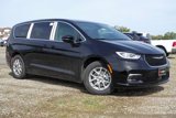 New 2025 Chrysler Pacifica Select w/ Uconnect Theater Family Group image 2