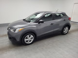 Used 2020 Nissan Kicks S image 2