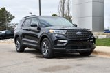 Used 2022 Ford Explorer XLT w/ Equipment Group 202A image 2