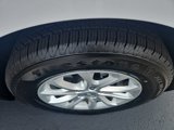 Used 2019 Chevrolet Equinox LT image 3