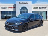 Used 2021 Toyota Camry SE image 2