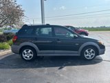 Used 2007 Pontiac Vibe w/ Preferred Package image 2