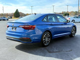 Used 2022 Volkswagen Jetta Sport image 5