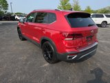 Used 2022 Volkswagen Taos SE w/ Panoramic Sunroof Package image 3