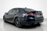 Used 2022 Toyota Camry SE image 3