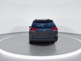 Used 2014 Toyota Sienna LE image 3