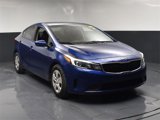 Used 2017 Kia Forte LX image 2