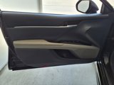 Used 2022 Toyota Camry SE image 4