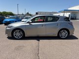 Used 2017 Lexus CT 200h image 2