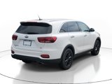 Used 2020 Kia Sorento LX image 6