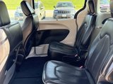 Used 2019 Chrysler Pacifica Limited image 6