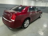 Used 2018 Chrysler 300 Limited w/ Safetytec Plus Group image 3