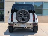 Used 2024 Land Rover Defender 90 X-Dynamic SE image 6