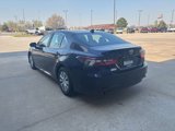 Used 2021 Toyota Camry LE image 5