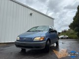 Used 2002 Toyota Sienna LE image 2