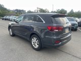 Certified 2019 Kia Sorento LX image 4