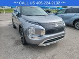 Used 2023 Mitsubishi Outlander SE image 4