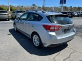 Used 2018 Subaru Impreza 2.0i Premium image 5
